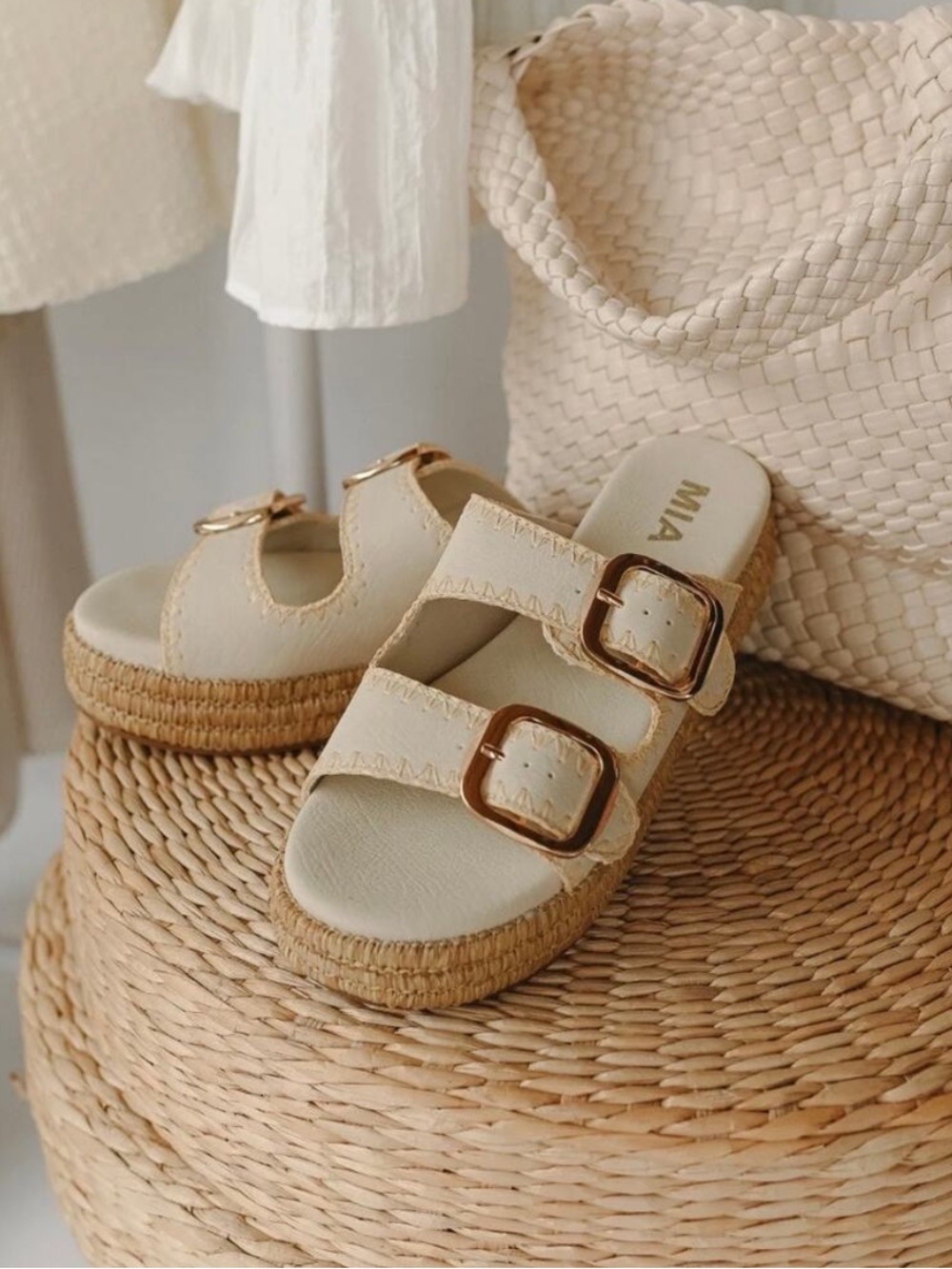 MIA Women's Mieko Flatform Slip-On Slide Sandals Buckle Woven Size 8.5